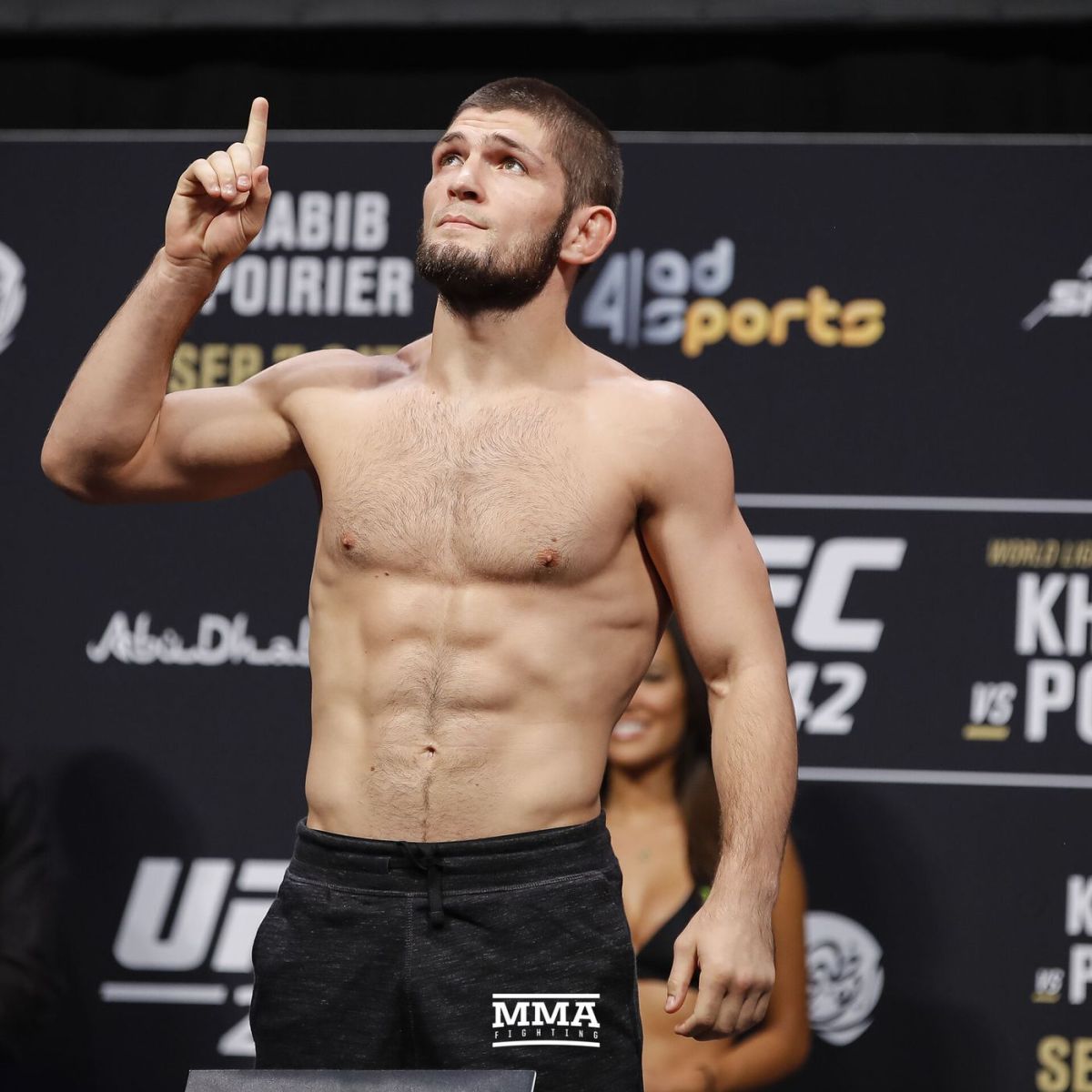 Khabib nurmagomedov ufc gaethje justin mma retire decision octagon retires emotional shockingly